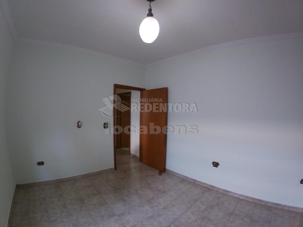 Alugar Casa / Padrão em São José do Rio Preto R$ 2.600,00 - Foto 25