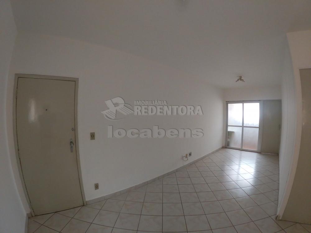 Alugar Apartamento / Padrão em São José do Rio Preto R$ 900,00 - Foto 4