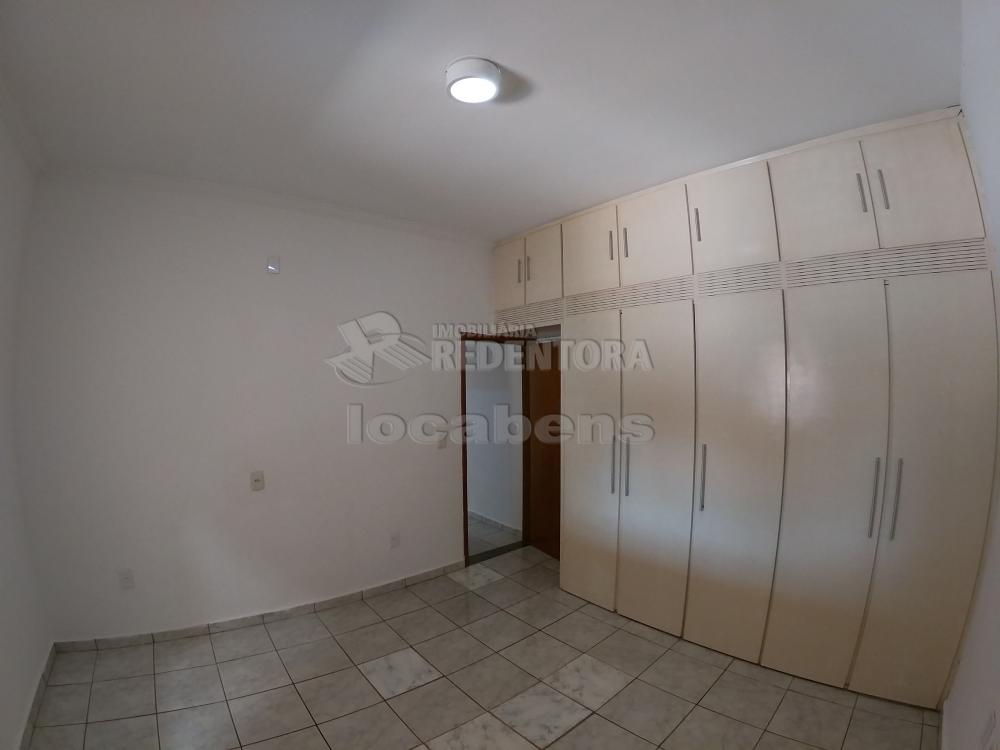 Alugar Casa / Padrão em São José do Rio Preto R$ 3.400,00 - Foto 37