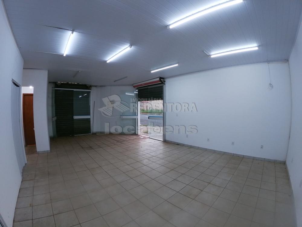 Alugar Comercial / Salão em São José do Rio Preto R$ 1.700,00 - Foto 3