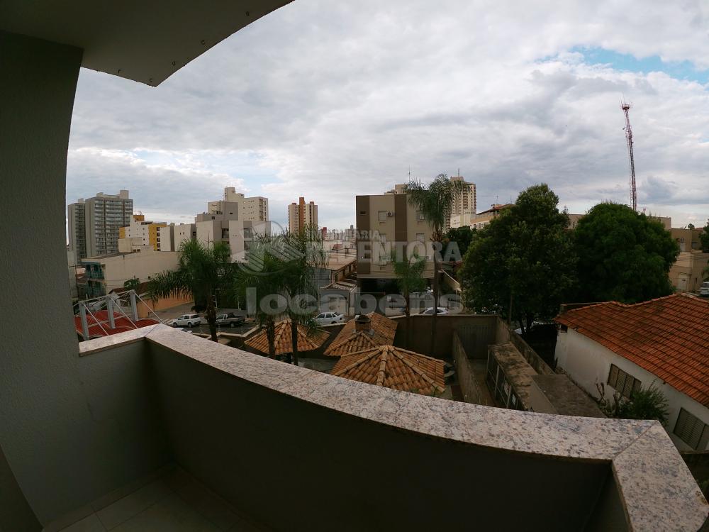 Alugar Apartamento / Padrão em São José do Rio Preto R$ 1.300,00 - Foto 5