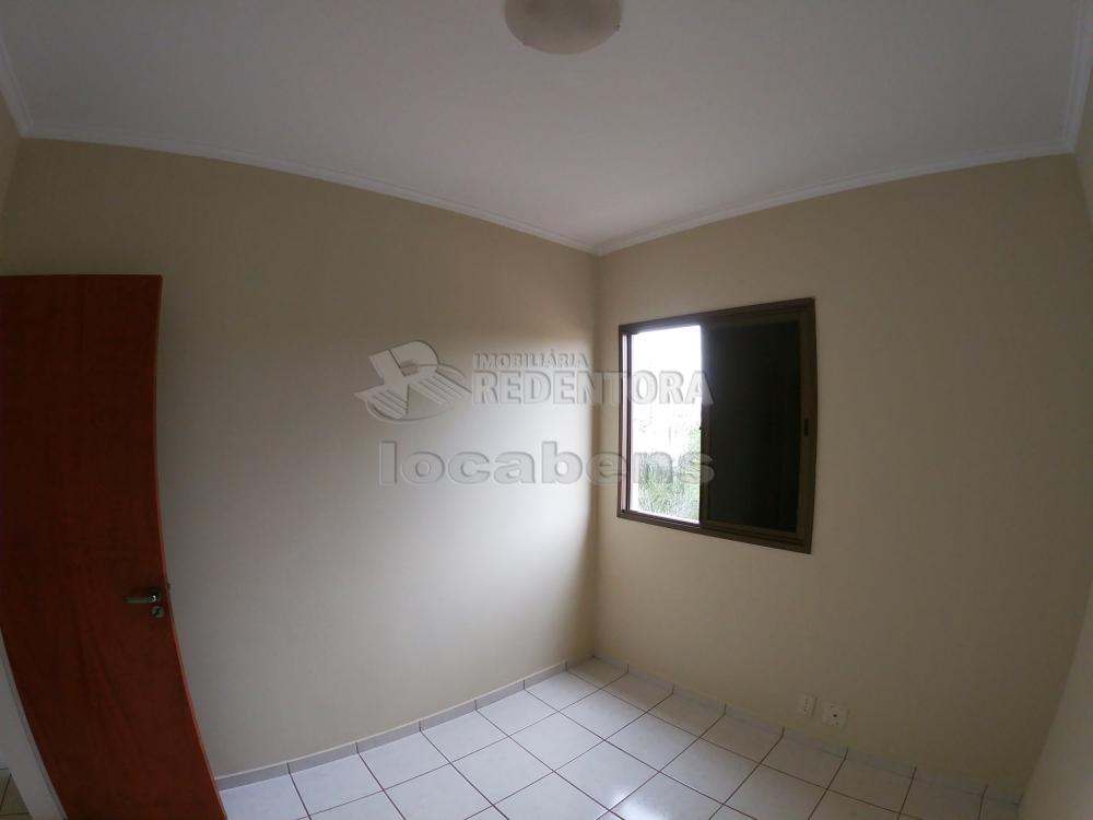 Alugar Apartamento / Padrão em São José do Rio Preto R$ 1.300,00 - Foto 8