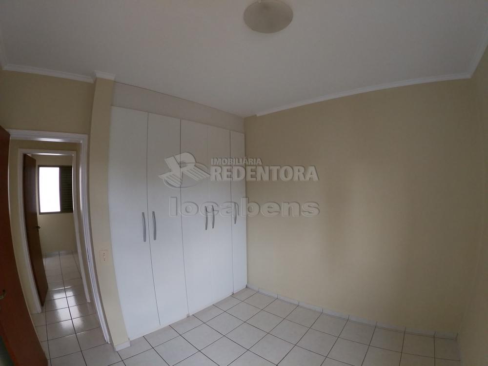 Alugar Apartamento / Padrão em São José do Rio Preto R$ 1.300,00 - Foto 12