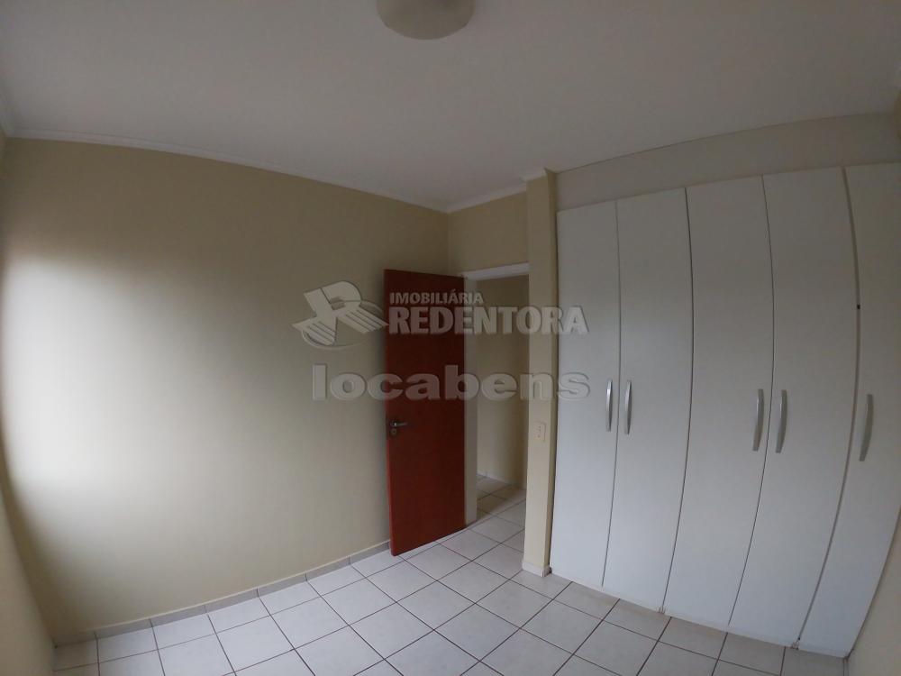 Alugar Apartamento / Padrão em São José do Rio Preto R$ 1.300,00 - Foto 13