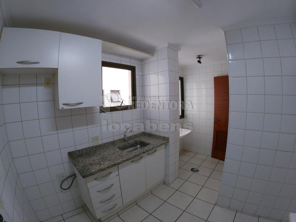 Alugar Apartamento / Padrão em São José do Rio Preto R$ 1.300,00 - Foto 19