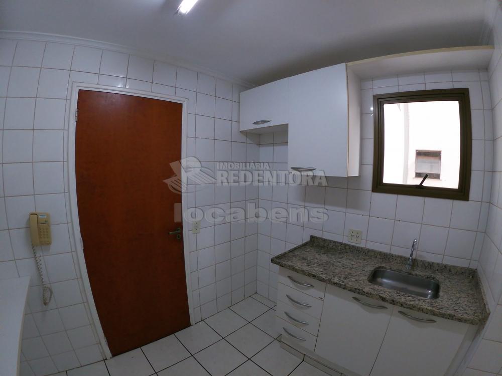 Alugar Apartamento / Padrão em São José do Rio Preto R$ 1.300,00 - Foto 20