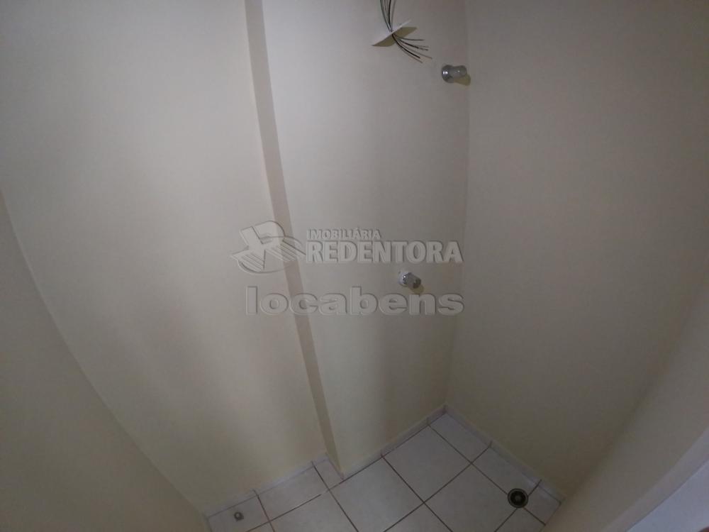 Alugar Apartamento / Padrão em São José do Rio Preto R$ 1.300,00 - Foto 25