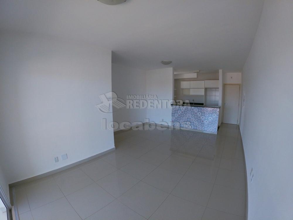 Alugar Apartamento / Padrão em São José do Rio Preto R$ 2.500,00 - Foto 3