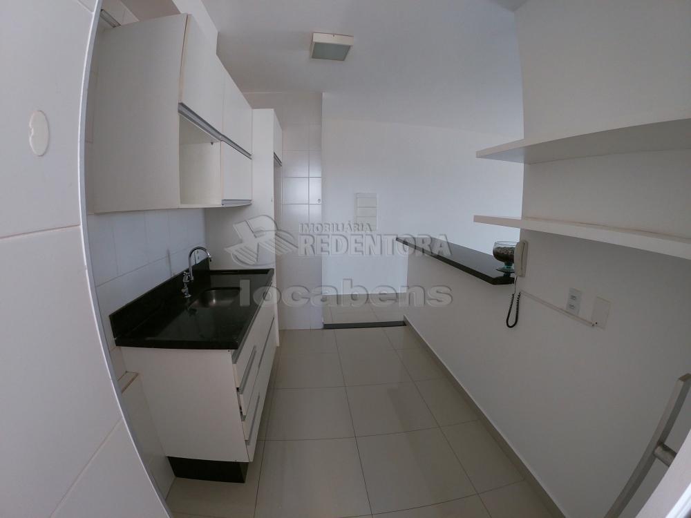 Alugar Apartamento / Padrão em São José do Rio Preto R$ 2.500,00 - Foto 9