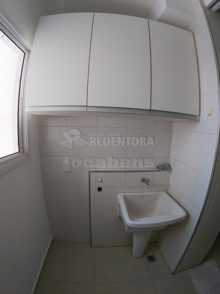 Alugar Apartamento / Padrão em São José do Rio Preto R$ 2.500,00 - Foto 13