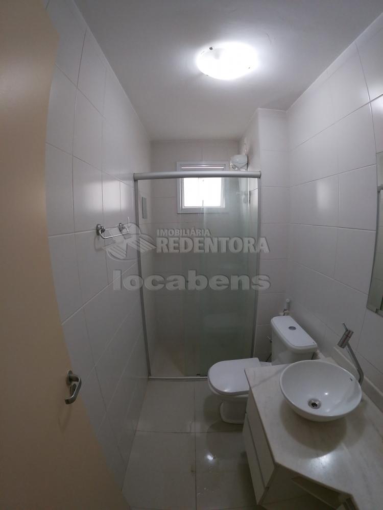 Alugar Apartamento / Padrão em São José do Rio Preto R$ 2.500,00 - Foto 14