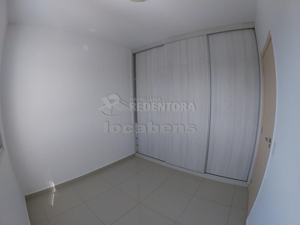 Alugar Apartamento / Padrão em São José do Rio Preto R$ 2.500,00 - Foto 16