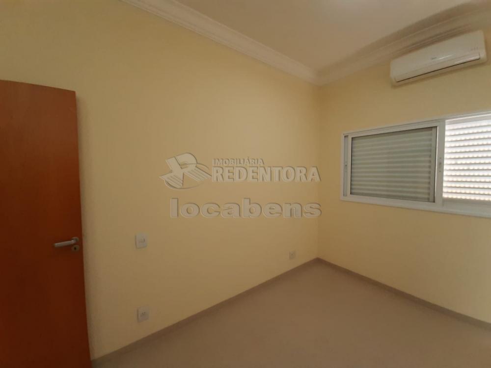 Casa de Condomínio para alugar com 3 quartos, 179m² - Foto 12