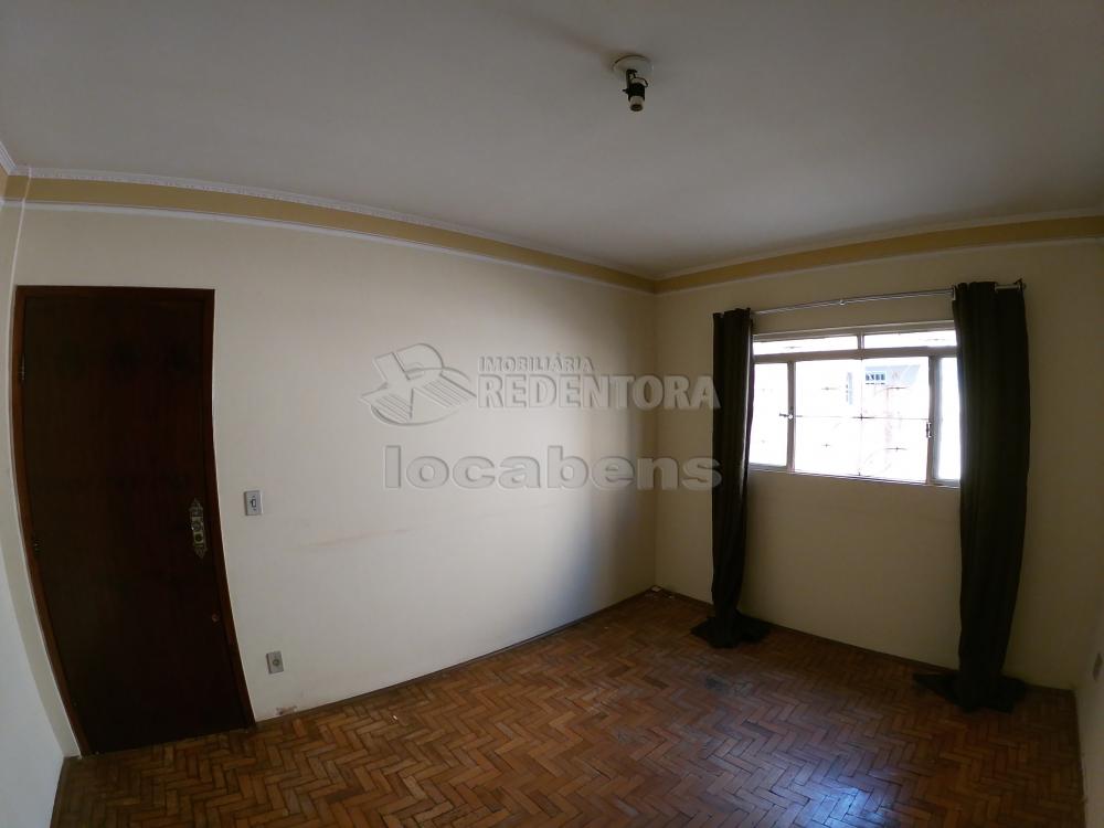 Alugar Apartamento / Padrão em São José do Rio Preto R$ 1.000,00 - Foto 3