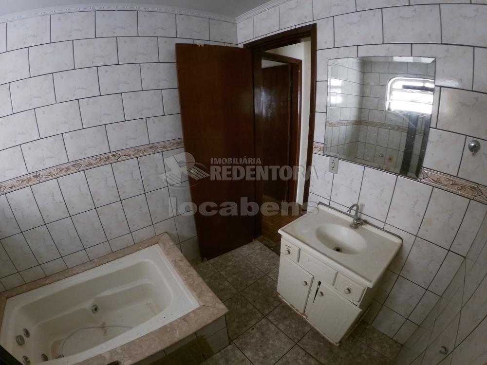 Alugar Apartamento / Padrão em São José do Rio Preto R$ 1.000,00 - Foto 9