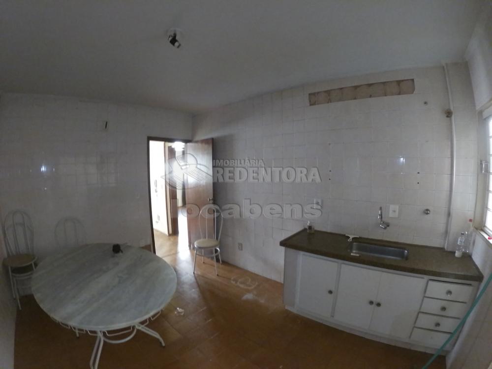 Alugar Apartamento / Padrão em São José do Rio Preto R$ 1.000,00 - Foto 14