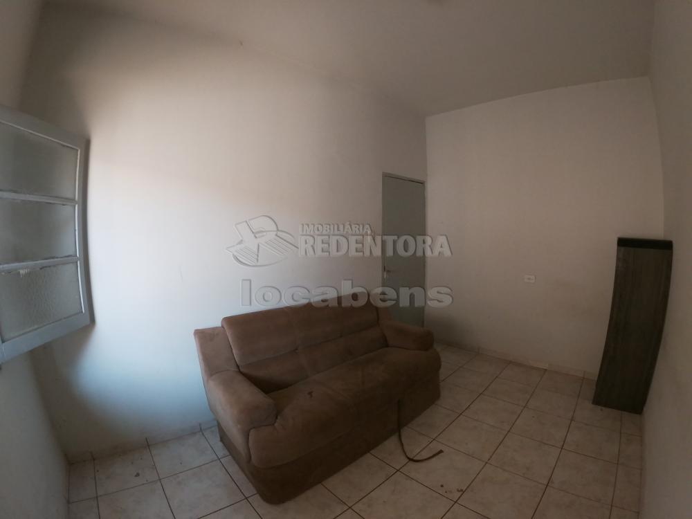 Alugar Casa / Padrão em São José do Rio Preto apenas R$ 800,00 - Foto 12