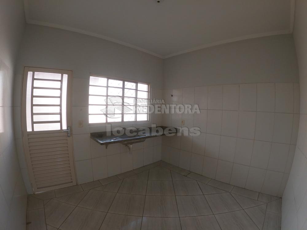 Comprar Casa / Padrão em São José do Rio Preto apenas R$ 220.000,00 - Foto 4