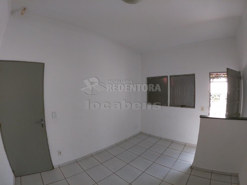 Alugar Casa / Padrão em São José do Rio Preto apenas R$ 900,00 - Foto 4