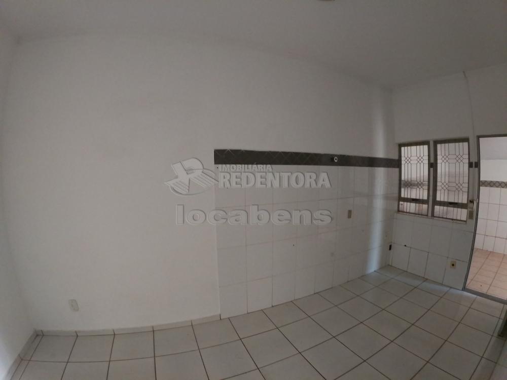 Alugar Casa / Padrão em São José do Rio Preto apenas R$ 900,00 - Foto 6