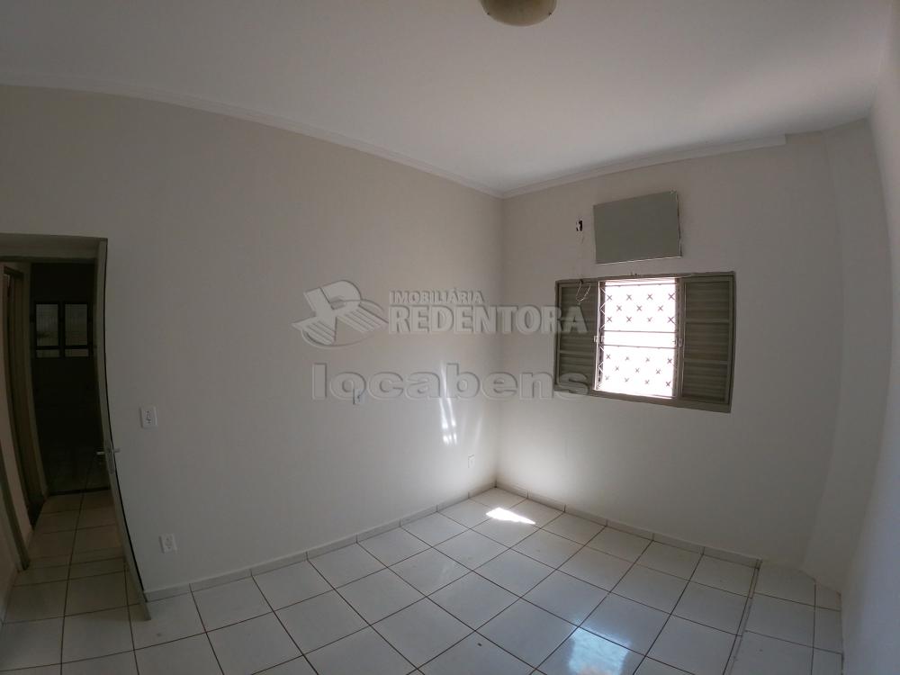 Alugar Casa / Padrão em São José do Rio Preto apenas R$ 900,00 - Foto 17