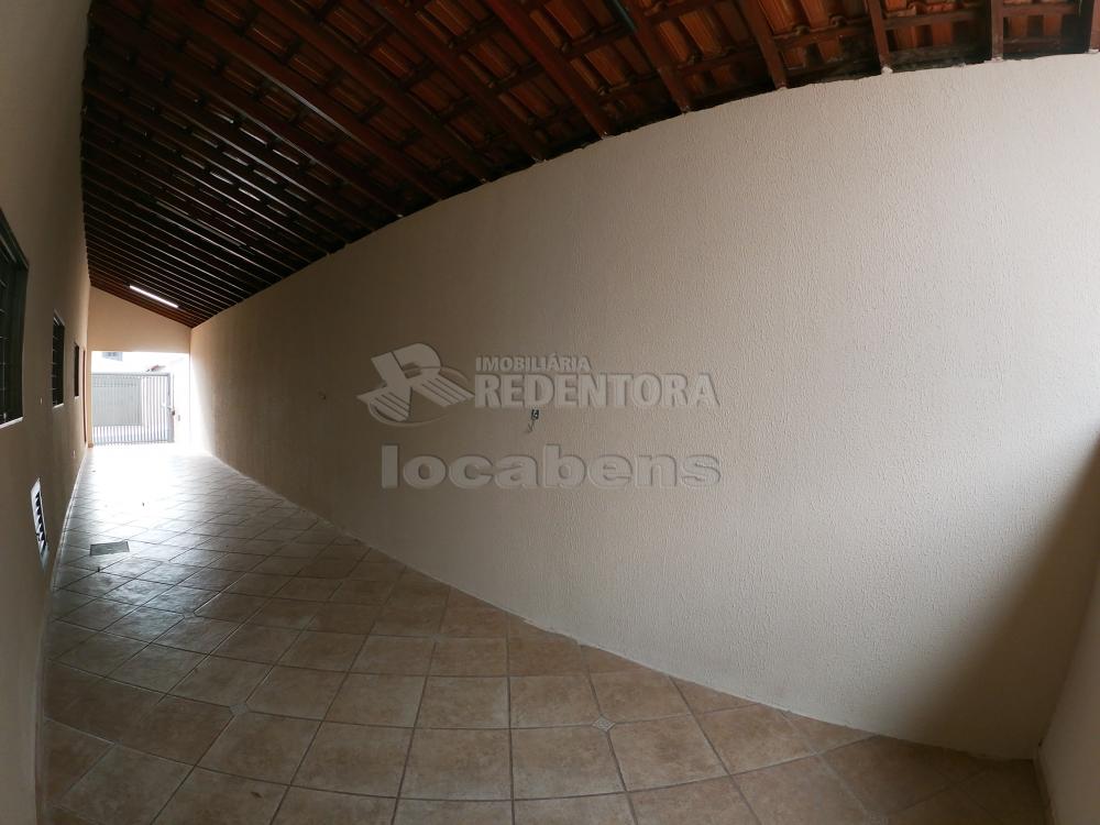 Alugar Casa / Padrão em São José do Rio Preto R$ 2.600,00 - Foto 2