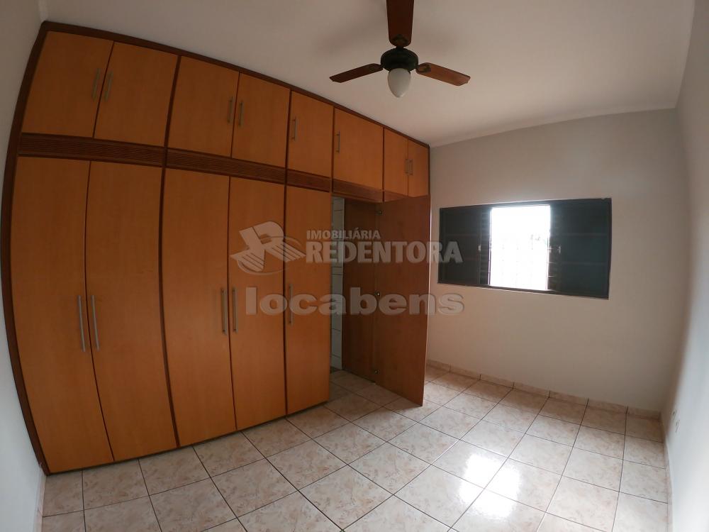 Alugar Casa / Padrão em São José do Rio Preto R$ 2.600,00 - Foto 19