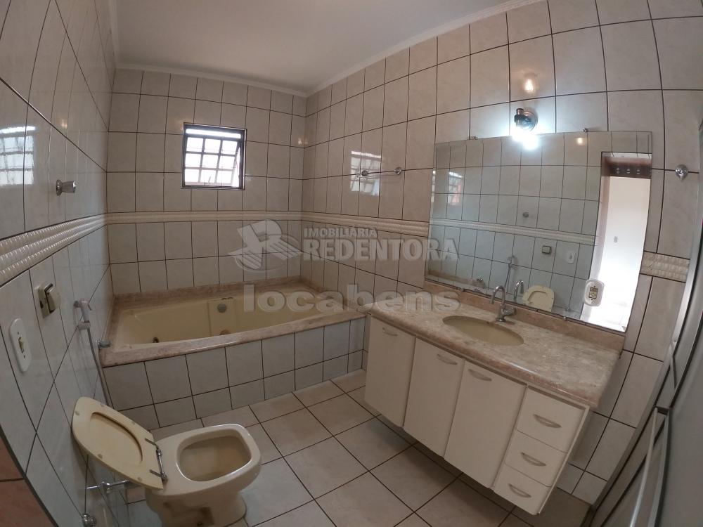 Alugar Casa / Padrão em São José do Rio Preto R$ 2.600,00 - Foto 21