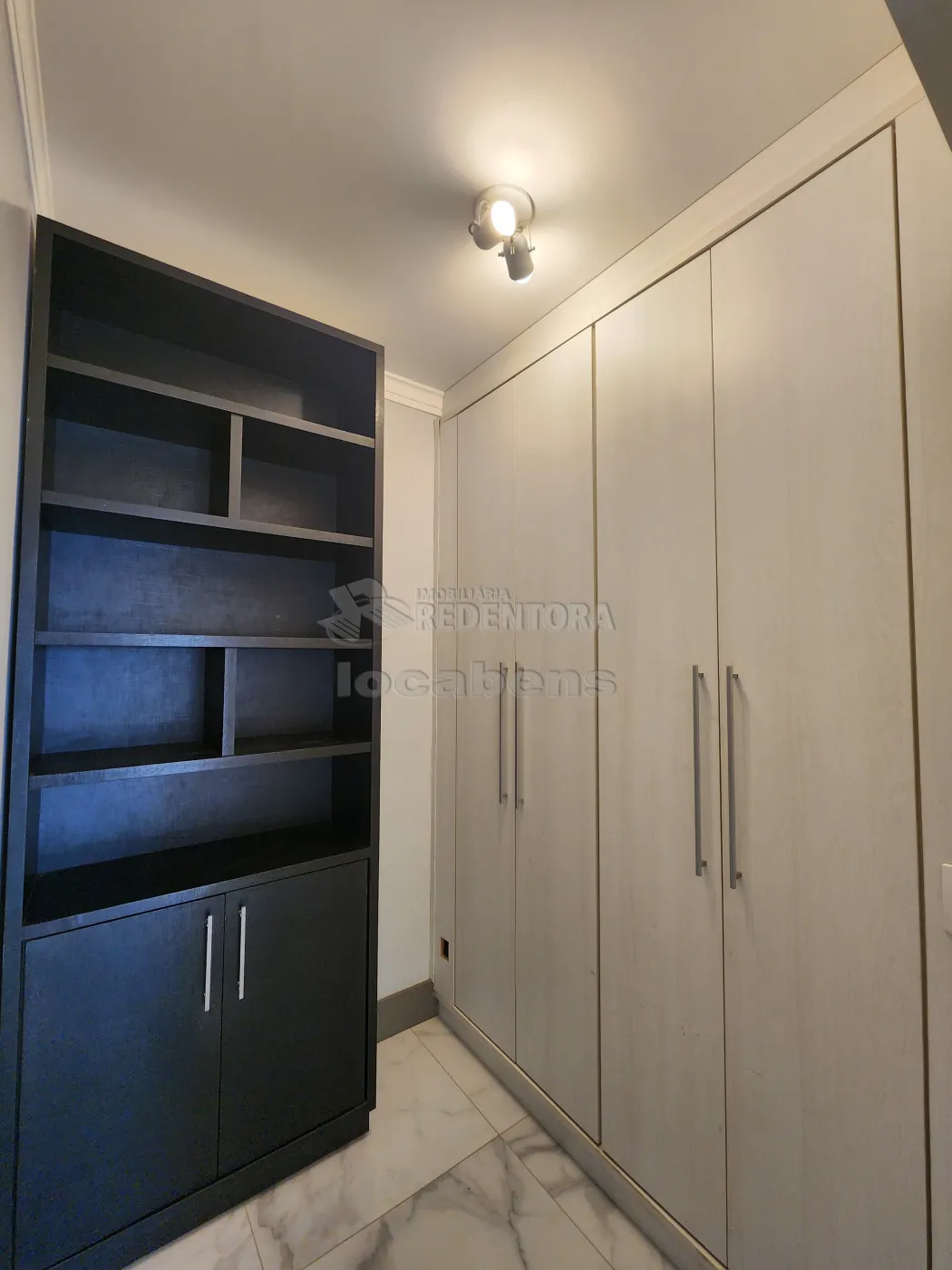 Apartamento para alugar com 2 quartos, 83m² - Foto 5