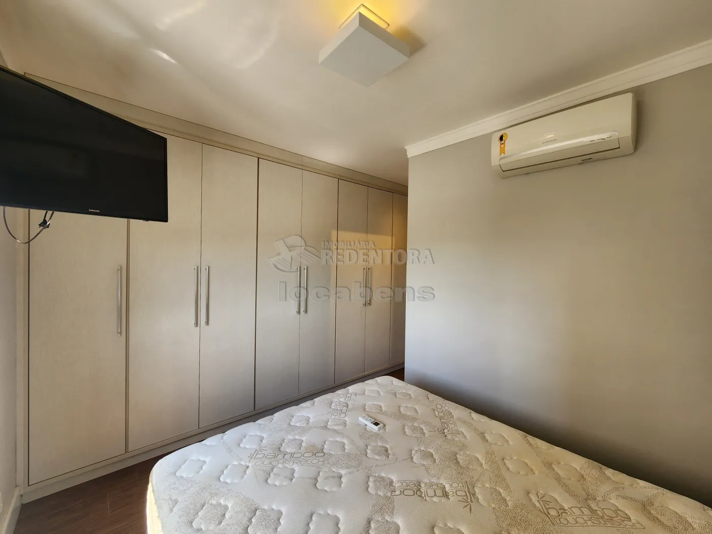 Apartamento para alugar com 2 quartos, 83m² - Foto 8