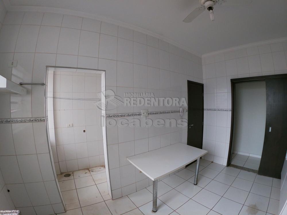 Alugar Apartamento / Padrão em São José do Rio Preto R$ 800,00 - Foto 7