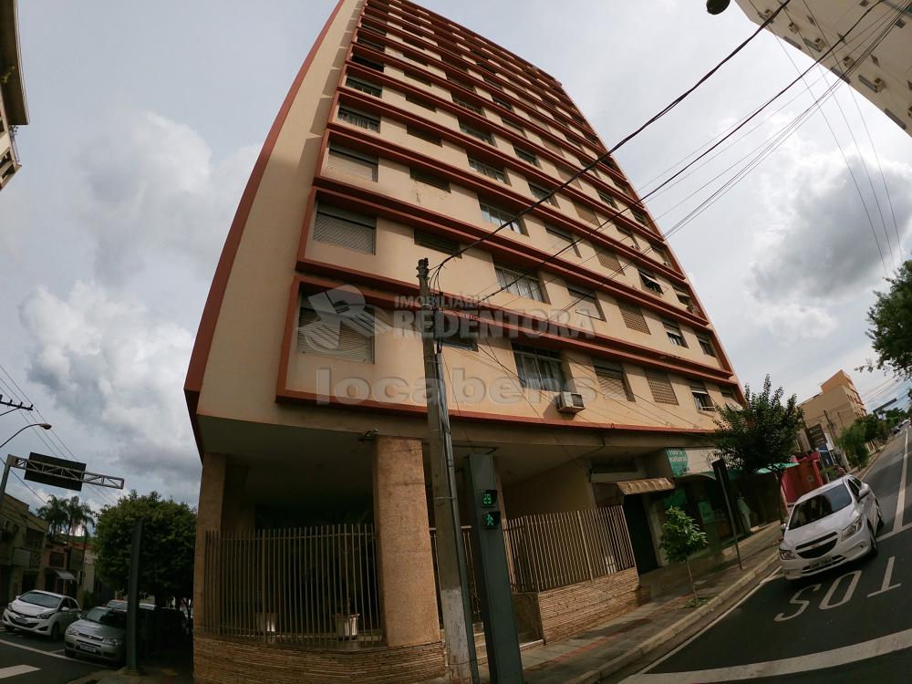 Alugar Apartamento / Padrão em São José do Rio Preto R$ 800,00 - Foto 1