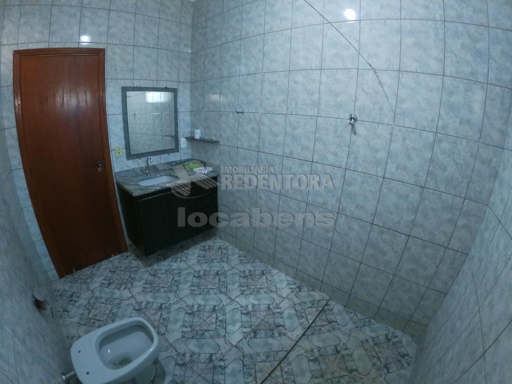 Alugar Casa / Padrão em São José do Rio Preto R$ 900,00 - Foto 11