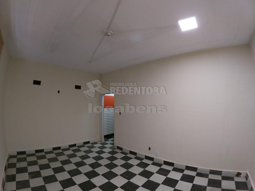 Alugar Comercial / Salão em São José do Rio Preto R$ 6.600,00 - Foto 15