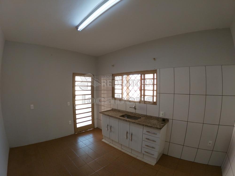 Alugar Casa / Padrão em São José do Rio Preto R$ 2.000,00 - Foto 21