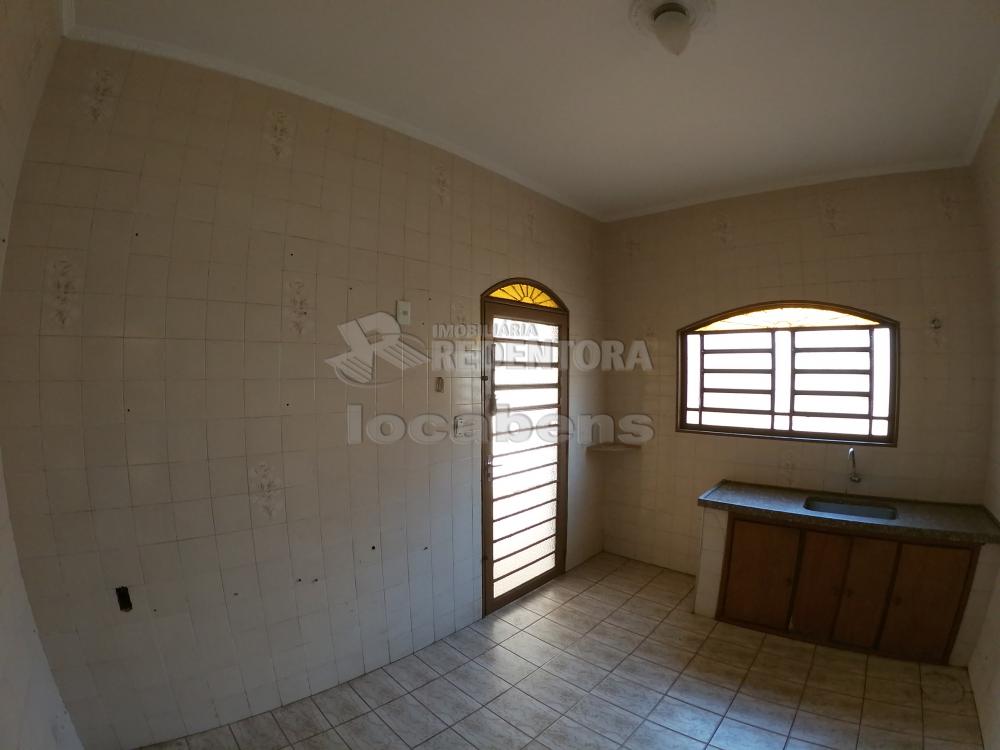 Alugar Casa / Padrão em São José do Rio Preto R$ 3.000,00 - Foto 18