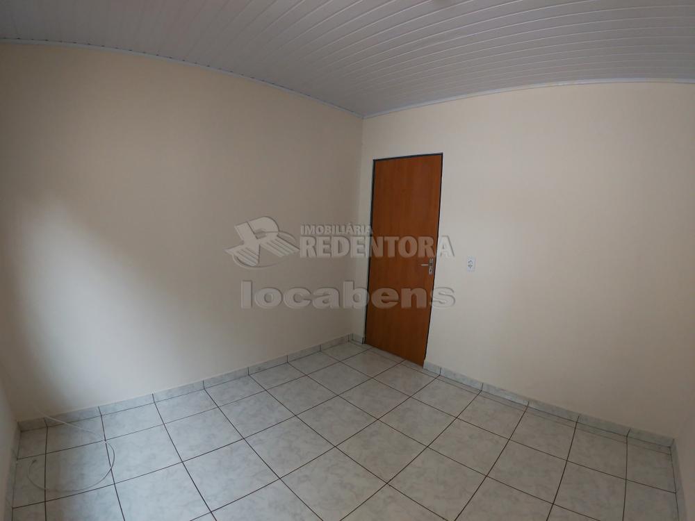 Alugar Casa / Padrão em São José do Rio Preto apenas R$ 800,00 - Foto 8