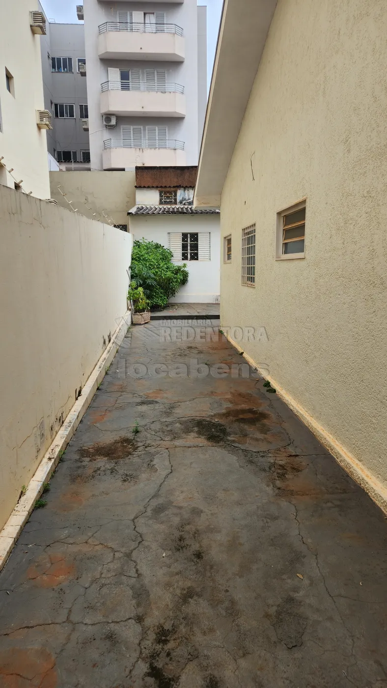 Alugar Casa / Padrão em São José do Rio Preto R$ 2.200,00 - Foto 29