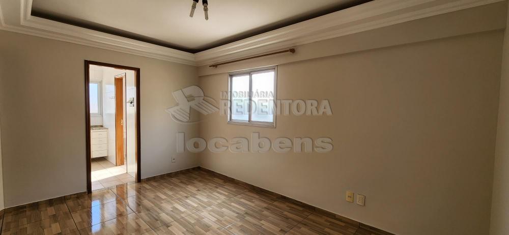 Alugar Apartamento / Padrão em São José do Rio Preto apenas R$ 800,00 - Foto 2