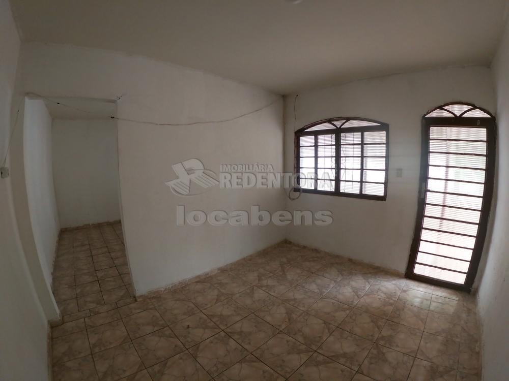 Alugar Casa / Padrão em São José do Rio Preto apenas R$ 800,00 - Foto 3