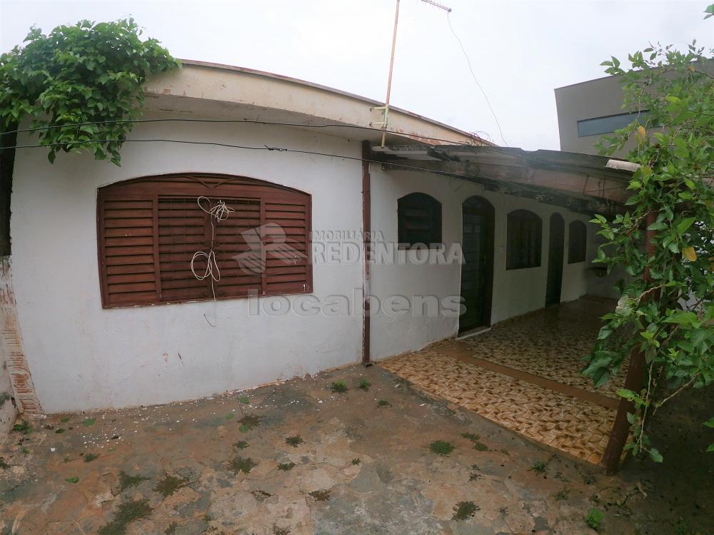 Alugar Casa / Padrão em São José do Rio Preto apenas R$ 800,00 - Foto 1