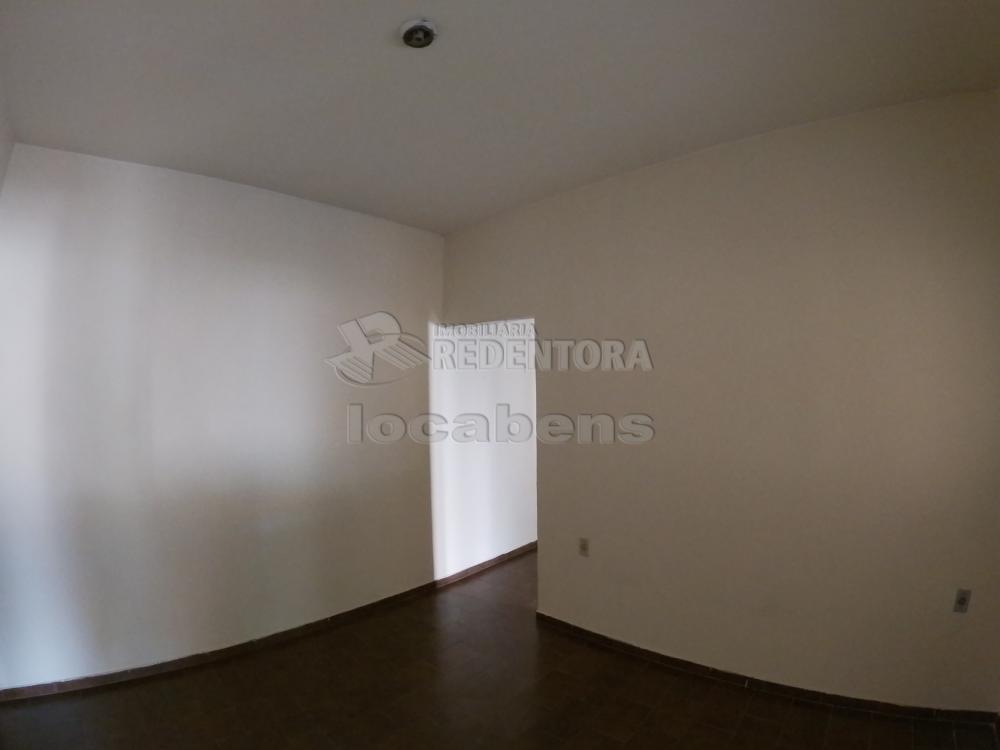 Alugar Casa / Padrão em São José do Rio Preto apenas R$ 750,00 - Foto 2