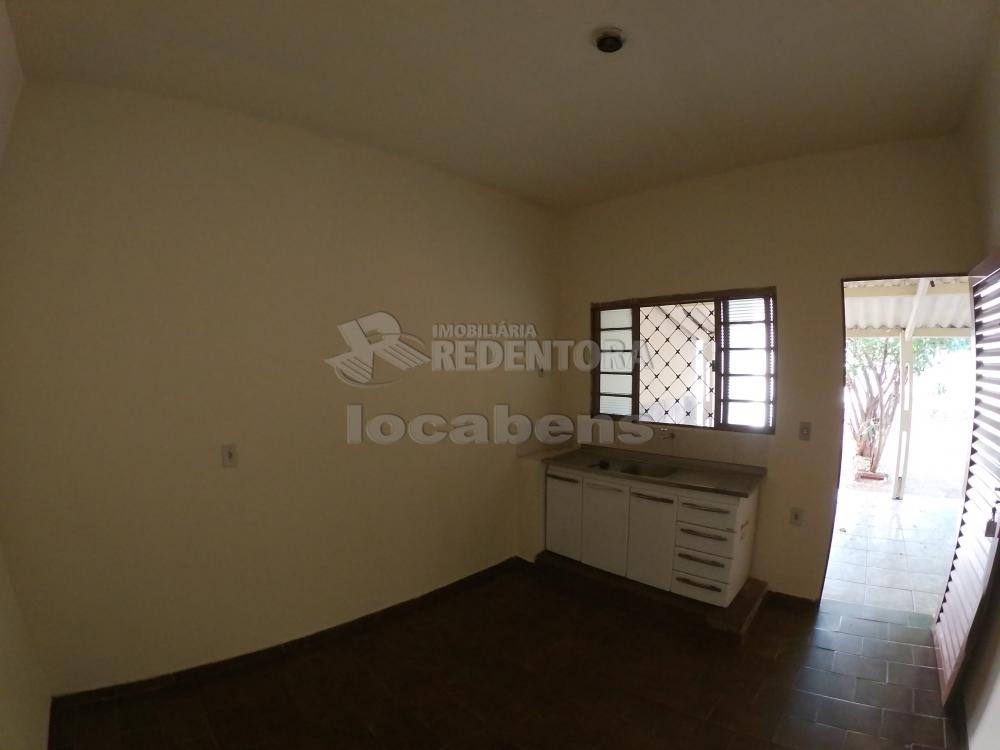 Alugar Casa / Padrão em São José do Rio Preto apenas R$ 750,00 - Foto 5