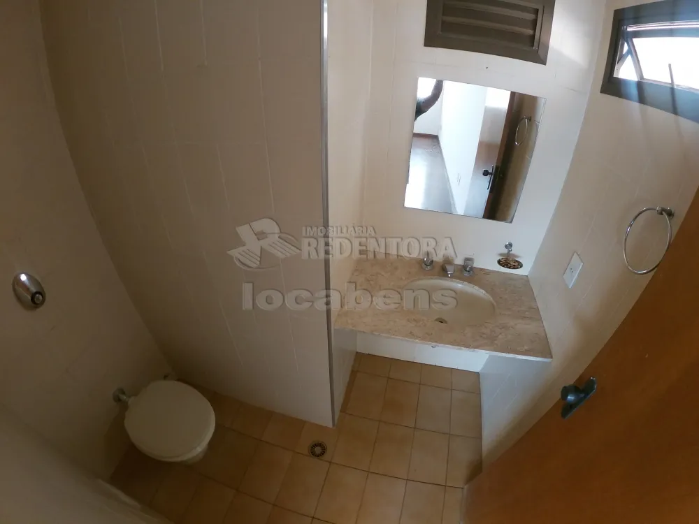 Alugar Apartamento / Padrão em São José do Rio Preto R$ 2.500,00 - Foto 4