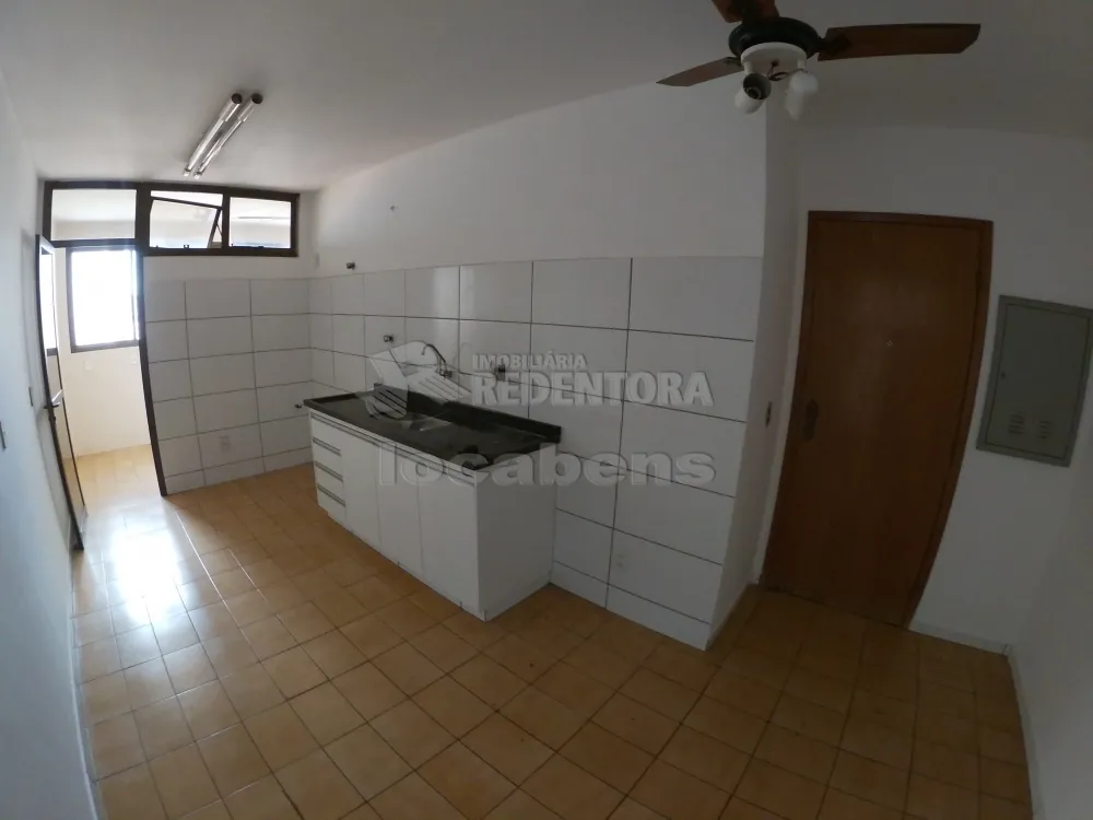 Alugar Apartamento / Padrão em São José do Rio Preto R$ 2.500,00 - Foto 5