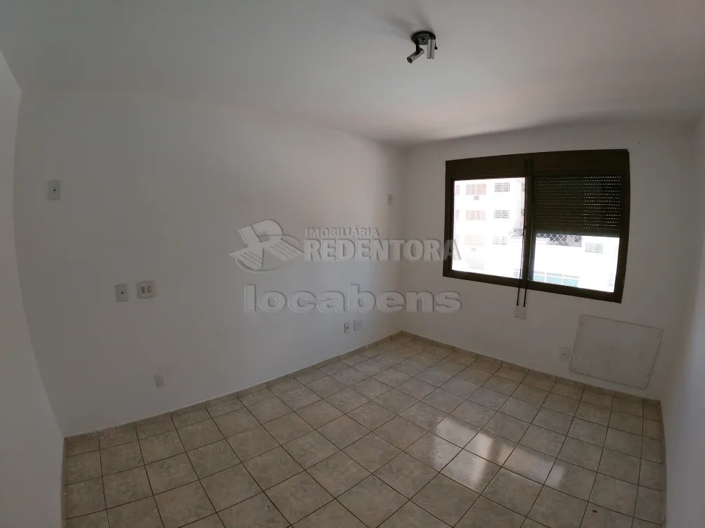 Alugar Apartamento / Padrão em São José do Rio Preto R$ 2.500,00 - Foto 10