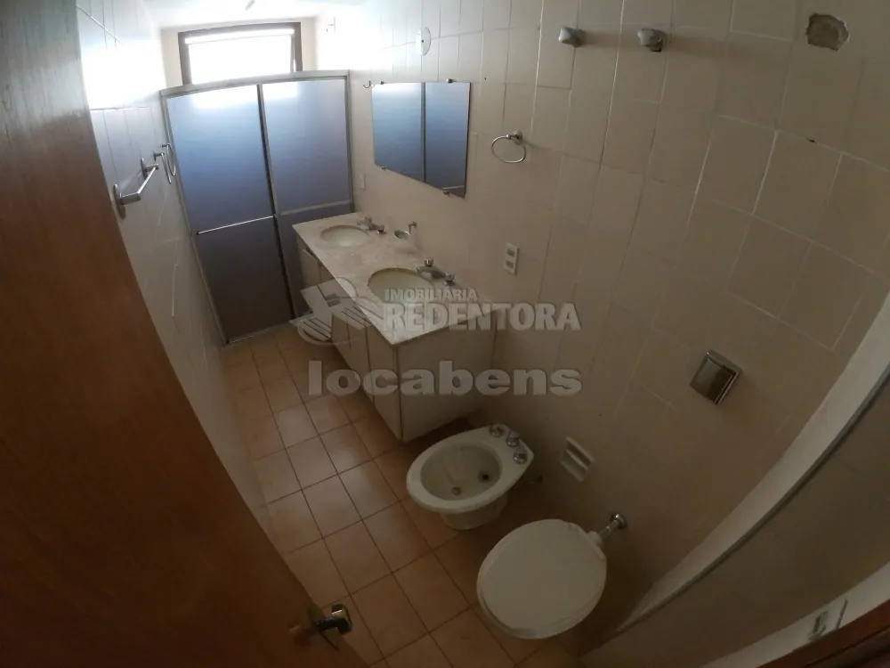 Alugar Apartamento / Padrão em São José do Rio Preto R$ 2.500,00 - Foto 13