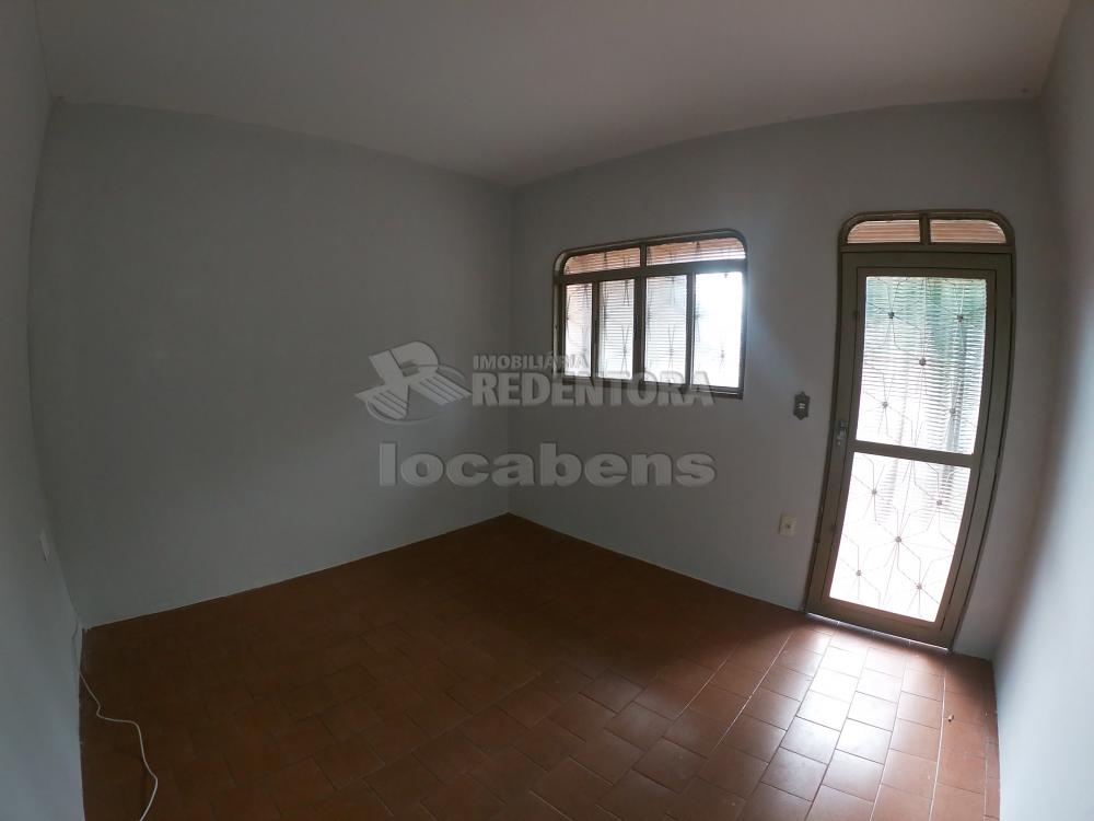 Alugar Casa / Padrão em São José do Rio Preto apenas R$ 1.000,00 - Foto 3