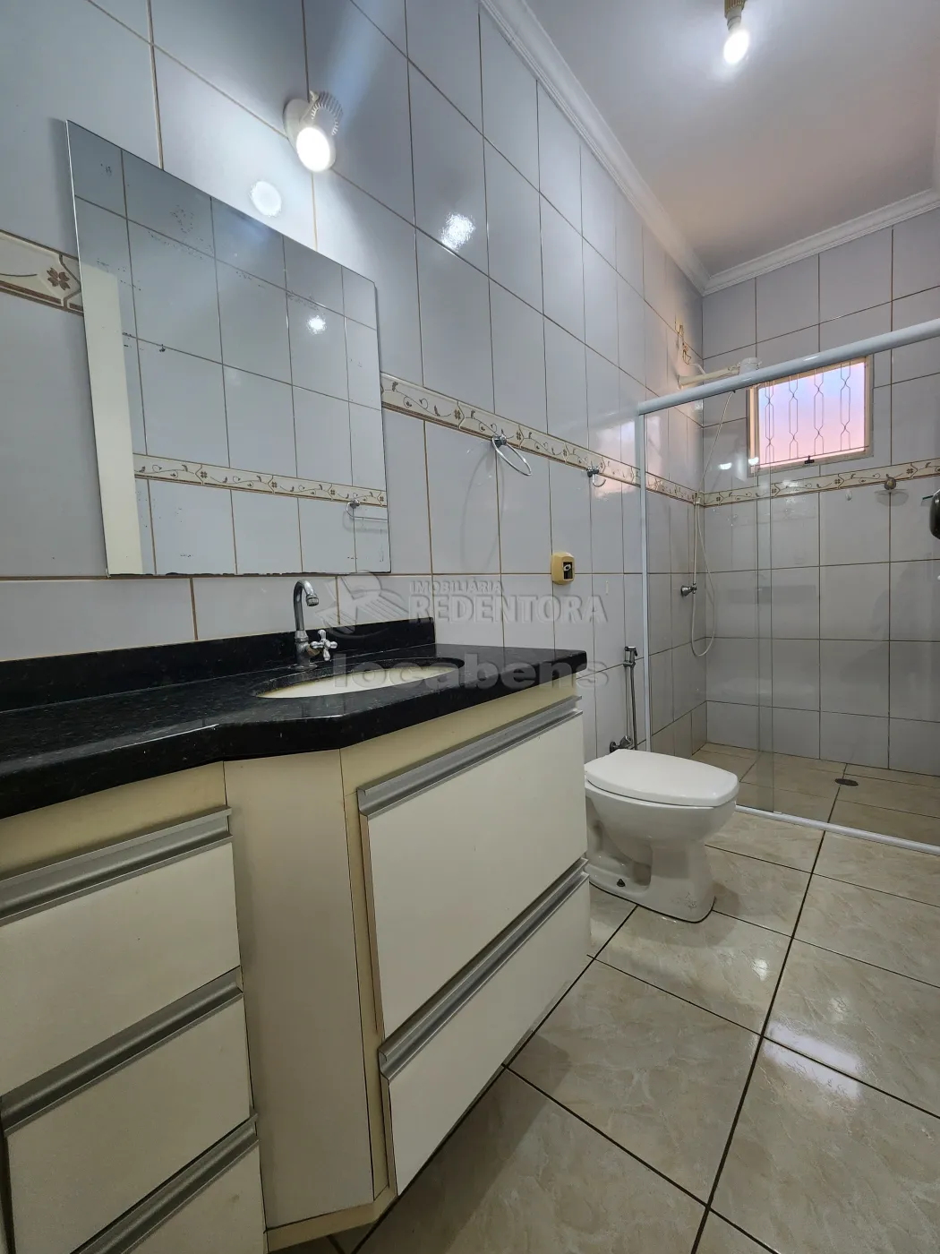 Alugar Casa / Padrão em São José do Rio Preto R$ 2.500,00 - Foto 13