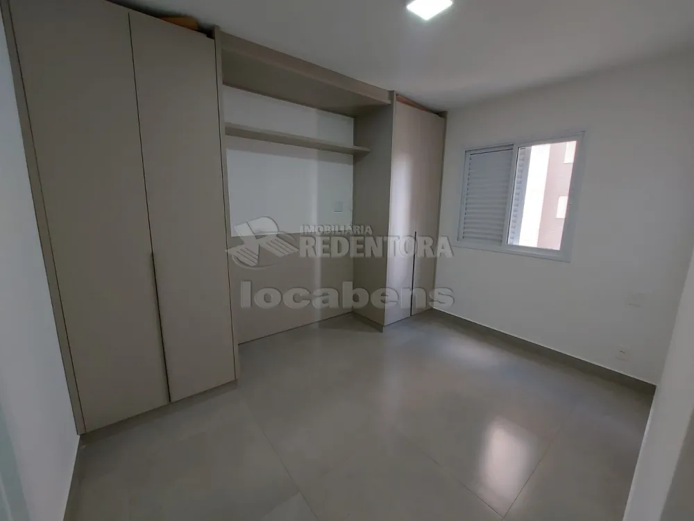 Comprar Apartamento / Padrão em São José do Rio Preto R$ 340.000,00 - Foto 12